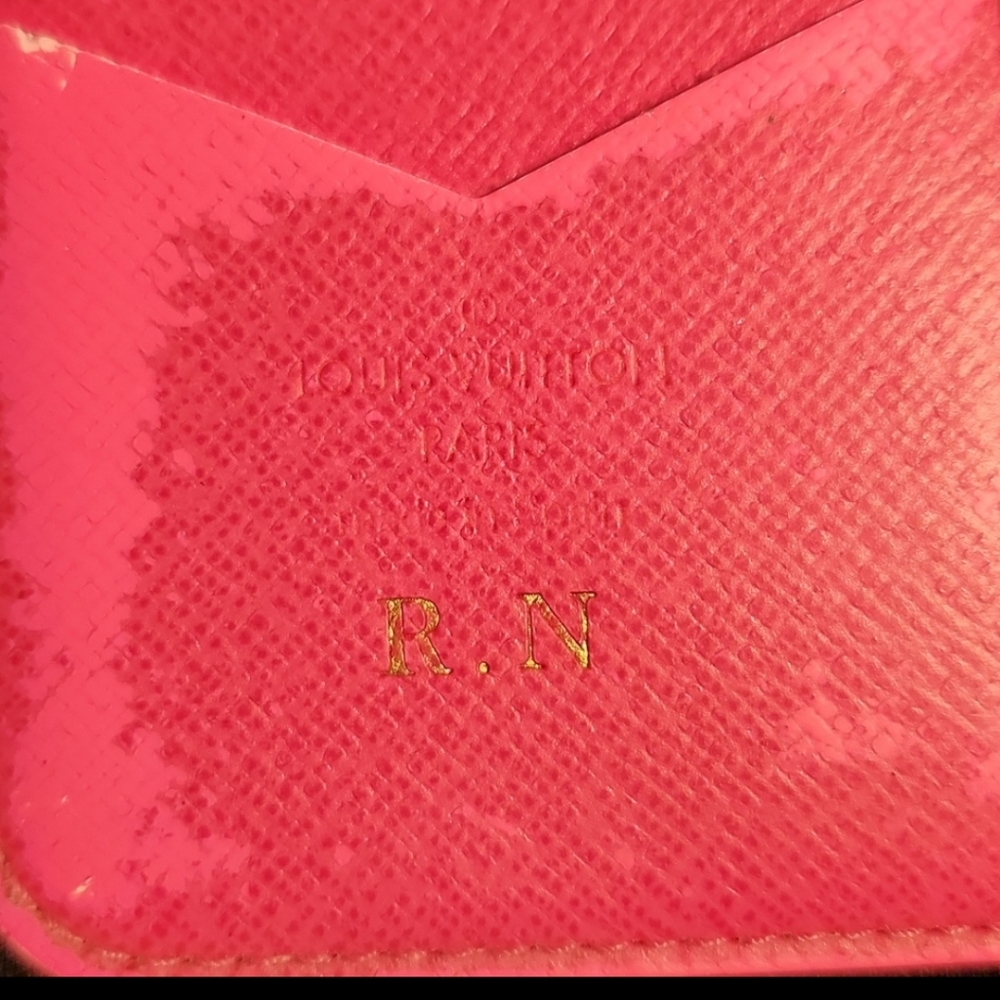 Auth. Louis Vuitton Monogram iPhone 6 or 7 or 8 phone case - Picture 11 of 13